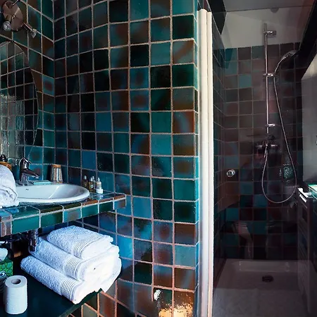 Le Clos Des Amandiers Отель типа 