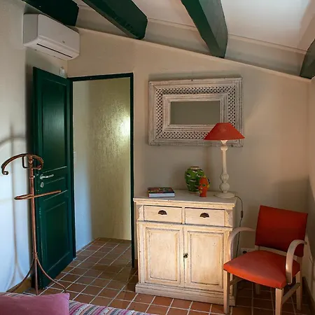 Bed & Breakfast Le Clos Des Amandiers *