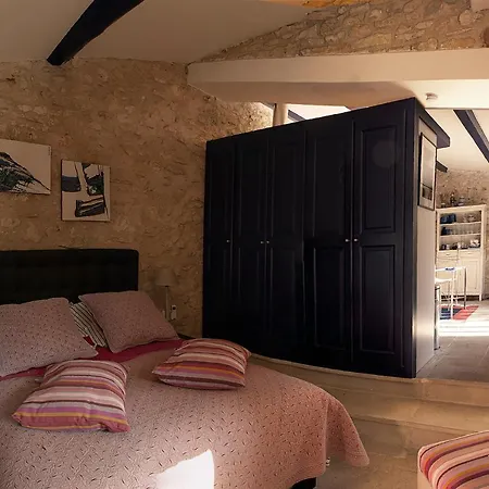 Le Clos Des Amandiers * Simiane-la-Rotonde