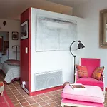 فندق مبيت وإفطار Le Clos Des Amandiers