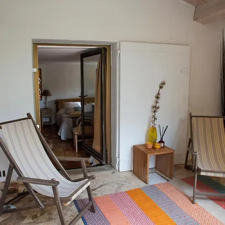 Alojamento de Acomodação e Pequeno-almoço Le Clos Des Amandiers