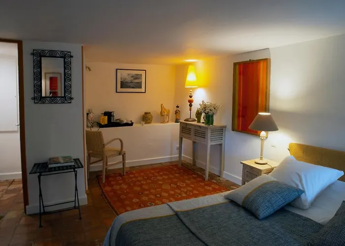 Bed & Breakfast Le Clos Des Amandiers Simiane-la-Rotonde